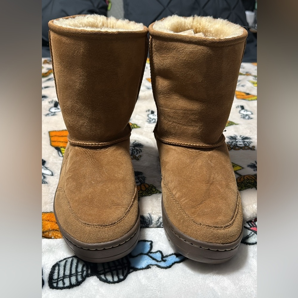 UGG Chestnut Suede Shearling Lined Short Boots